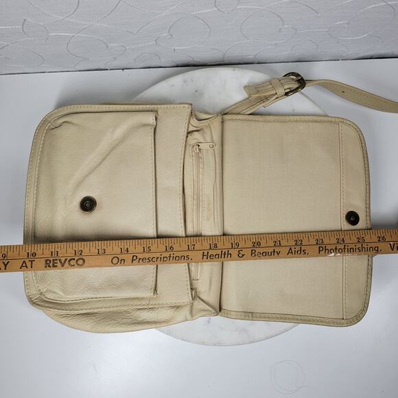 Vintage Fossil Crossbody Bag #75082 Medium Cream Soft Leather Adjustable Strap - Picture 14 of 16